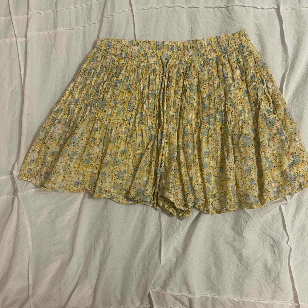 American Eagle Outfitters Yellow Floral Mini Skirt